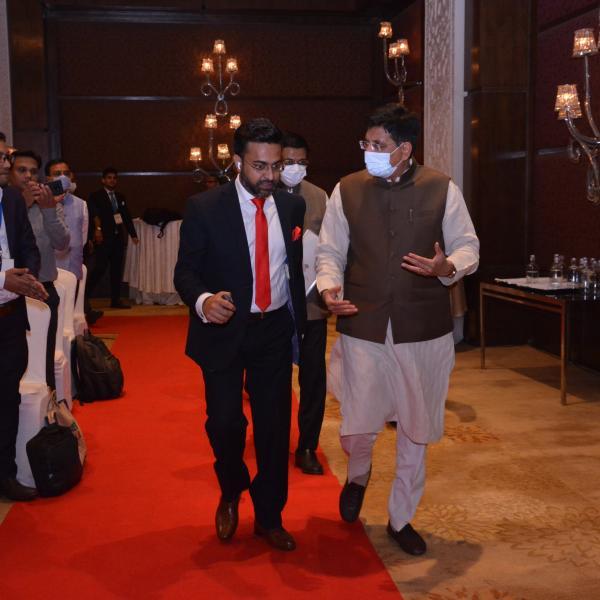 1st INVESTORS ROUNDTABLE CONFERENCE (NEW DELHI) (10)